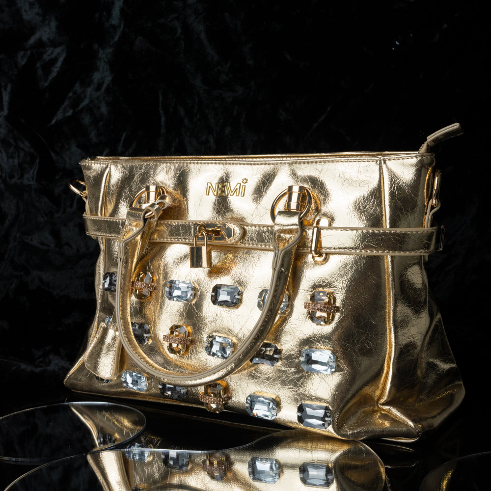 Gold Lock Handheld Bag – Secure & Fashionable – Elegant Jewelry for Pageants and Events